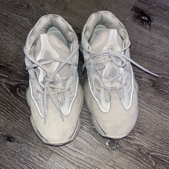 Yeezy 500 Blush - Picture 2 of 7